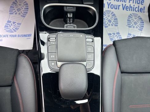 Used 2023 Mercedes-Benz CLA 250 4MATIC image 16