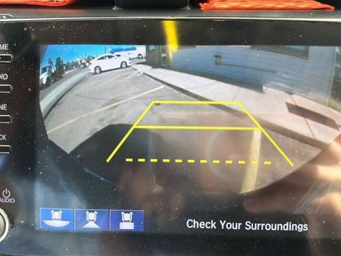 Used 2020 Honda Civic EX image 30