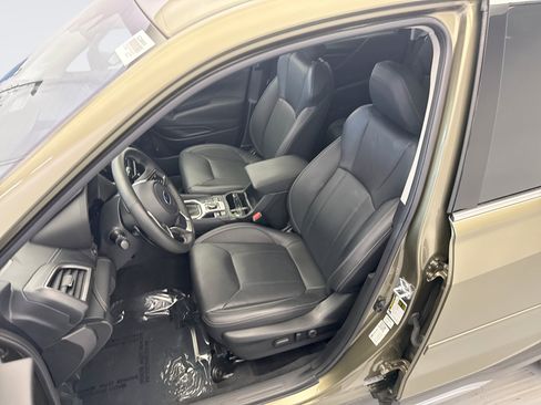 Used 2023 Subaru Forester Touring AWD/4WD image 11