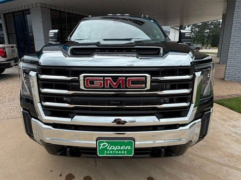 New 2026 GMC Sierra 3500 SLT w/ SLT Convenience Package AWD/4WD image 3
