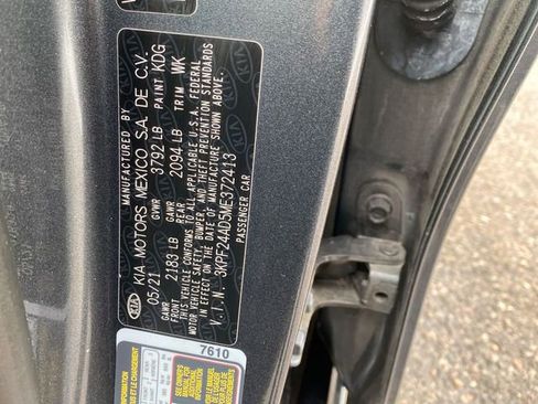 Used 2021 Kia Forte LXS image 29