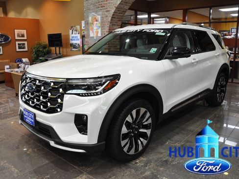 New 2026 Ford Explorer Platinum w/ LUX Leather Package AWD/4WD image 1