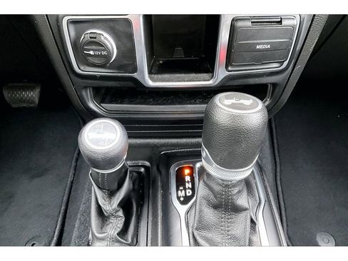 Used 2021 Jeep Wrangler Unlimited Sport AWD/4WD image 30