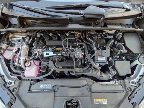 Used 2024 Toyota Prius Prime XSE image 25