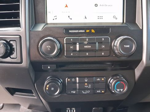 Used 2018 Ford F150 XLT w/ Equipment Group 301A Mid AWD/4WD image 20