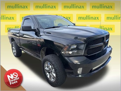 Used 2018 RAM 1500 Express w/ Black Ram 1500 Express Group image 1