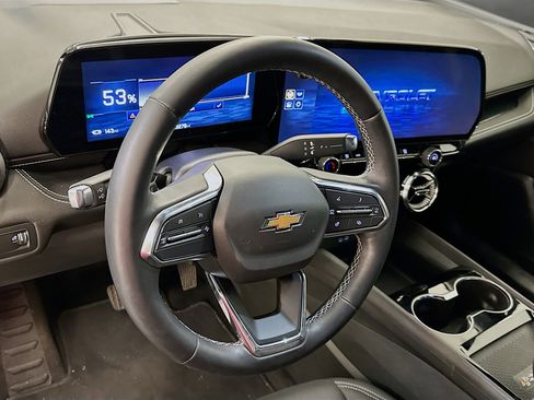Used 2024 Chevrolet Blazer EV LT AWD/4WD image 18
