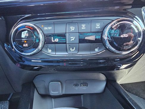 New 2026 Chevrolet Trax RS w/ Driver Confidence Package FWD image 27