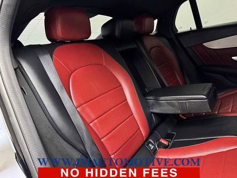 Used 2019 Mercedes-Benz GLC 300 4MATIC Coupe image 19