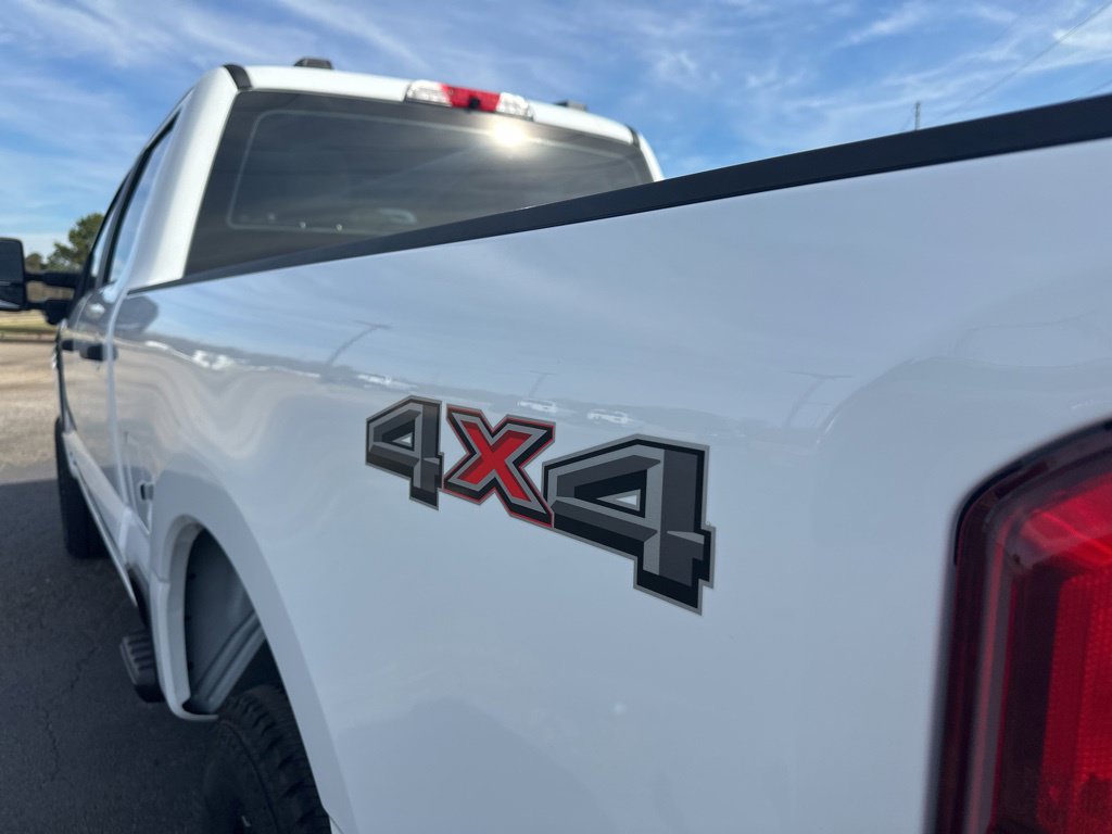 New 2026 Ford F250 XL w/ STX Appearance Package AWD/4WD image 38
