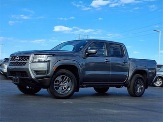 Used 2025 Nissan Frontier SV video 2