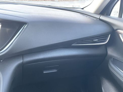 Used 2023 Buick Envision Avenir image 16