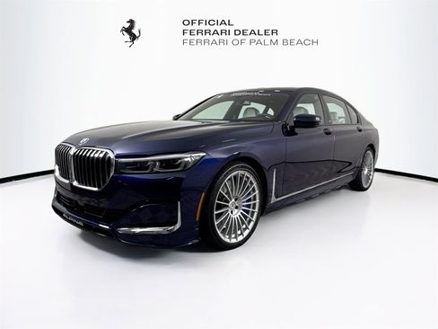 Used 2022 BMW ALPINA B7 xDrive image 3