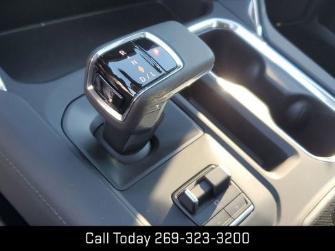 New 2024 GMC Sierra 1500 Denali w/ Technology Package image 17