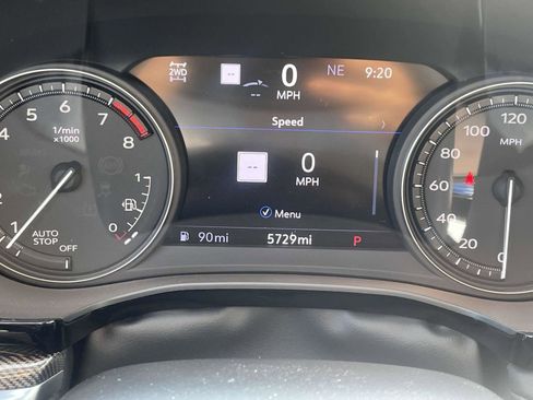 Certified 2024 Cadillac XT5 Premium Luxury w/ Platinum Package image 8