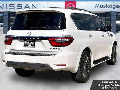 Used 2023 Nissan Armada Platinum w/ Captain's Chairs Package RWD image 5