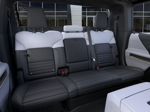 New 2025 GMC Hummer EV 3X w/ LPO, Dark Essentials Package image 17