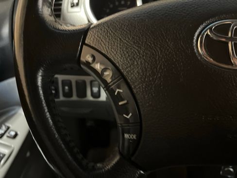 Used 2010 Toyota Tacoma PreRunner RWD image 22