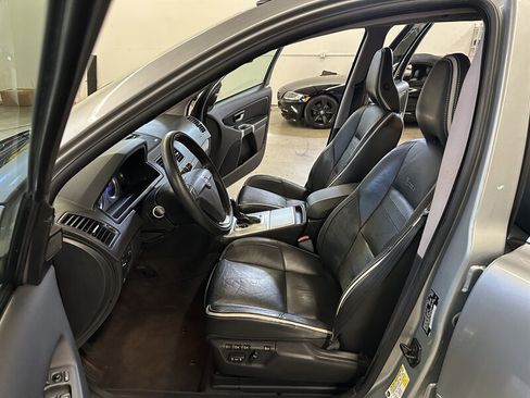 Used 2012 Volvo XC90 3.2 R-Design image 14