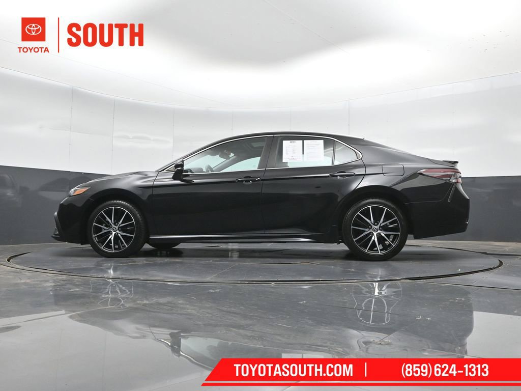 Used 2023 Toyota Camry SE w/ Convenience Package FWD image 43
