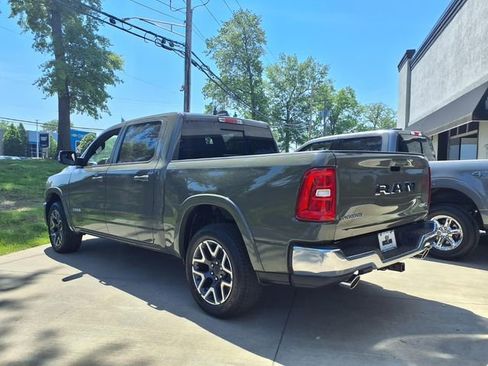 Used 2026 RAM 1500 Laramie AWD/4WD image 6