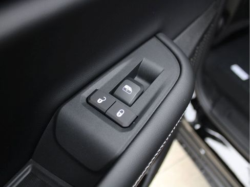 New 2025 Jeep Grand Cherokee Laredo X w/ Luxury Tech Group I image 31