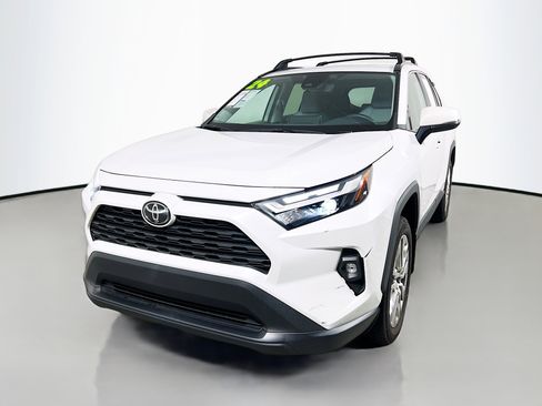 Used 2024 Toyota RAV4 XLE Premium image 10