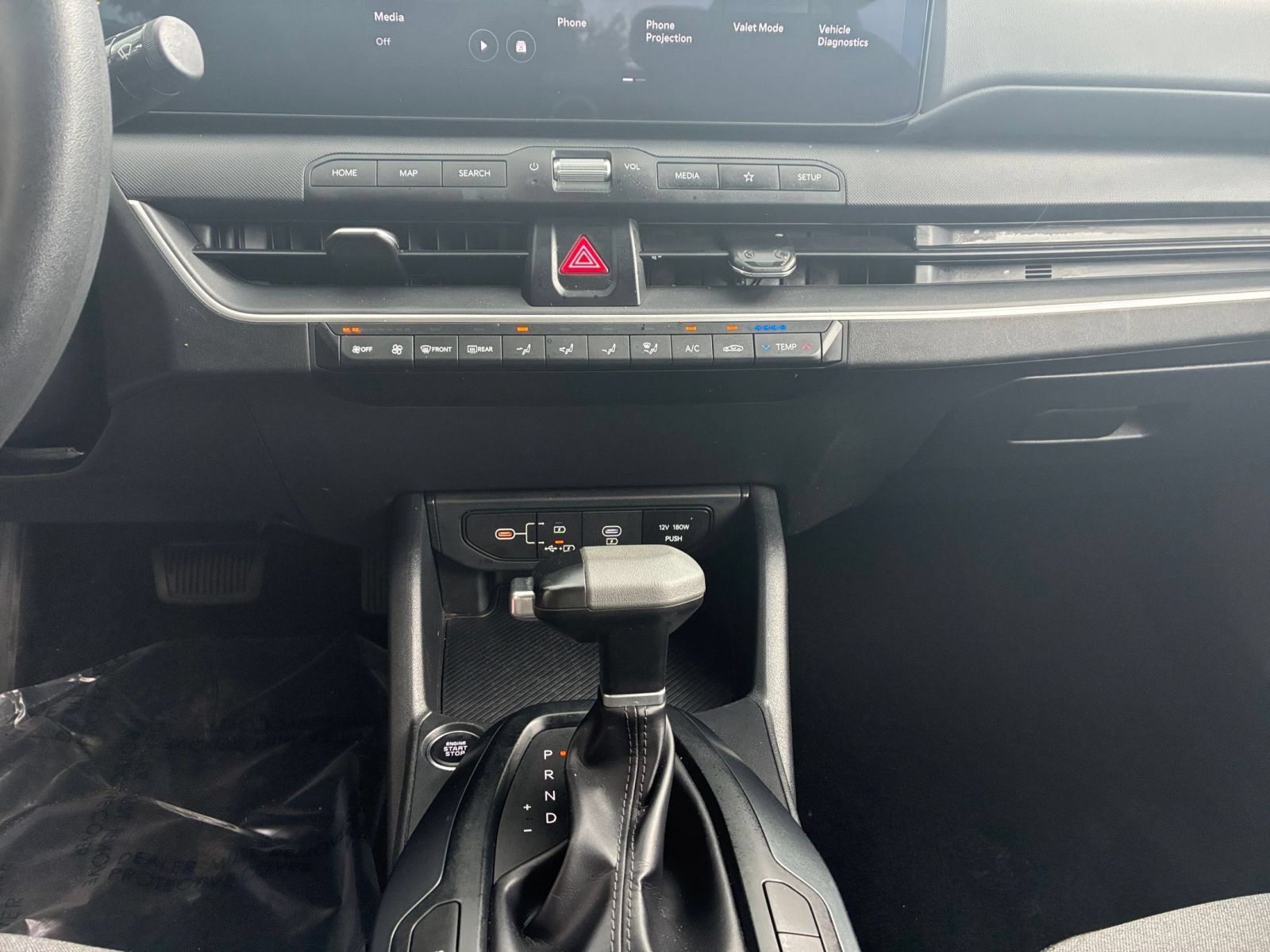 Used 2025 Kia K4 FWD image 16