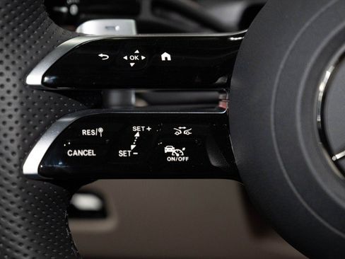New 2027 Mercedes-Benz CLE 300 4MATIC Coupe image 19