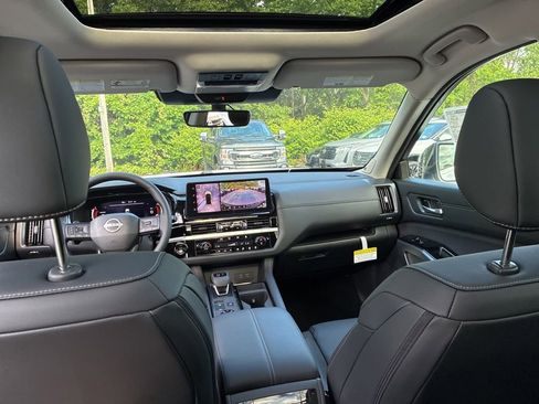 New 2026 Nissan Pathfinder SL AWD/4WD image 27