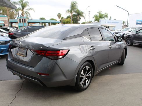 Used 2022 Nissan Sentra SV FWD image 5