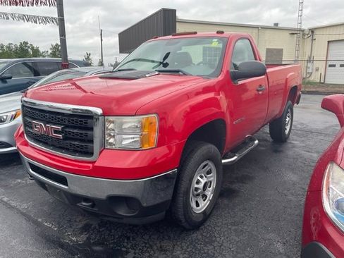 Used 2011 GMC Sierra 2500 W/T AWD/4WD image 3