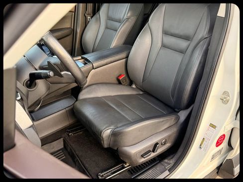 Used 2023 Nissan Rogue SL w/ SL Premium Package FWD image 19