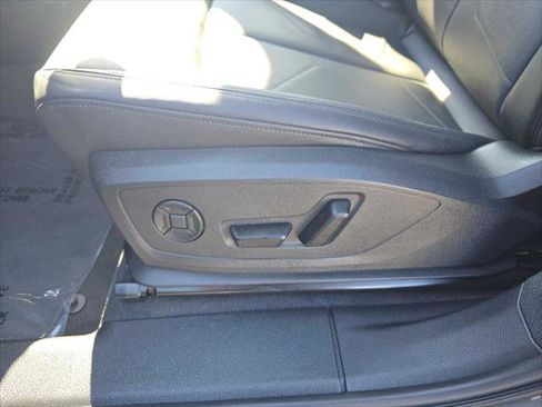 New 2025 Audi Q3 2.0T Premium image 22