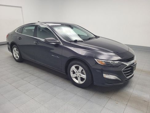 Used 2022 Chevrolet Malibu LS FWD image 11