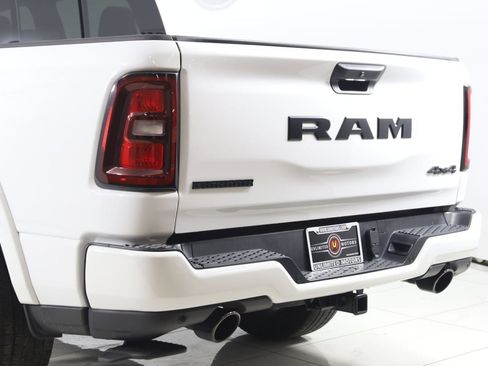 Used 2025 RAM 1500 Big Horn AWD/4WD image 21
