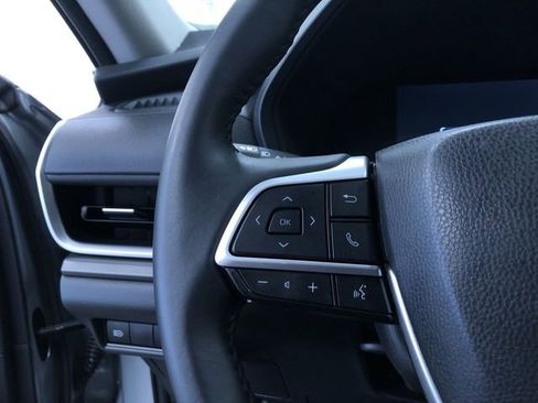 Certified 2025 Toyota Grand Highlander AWD image 27