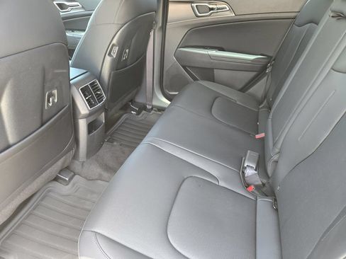 New 2026 Kia Sportage EX AWD/4WD image 21