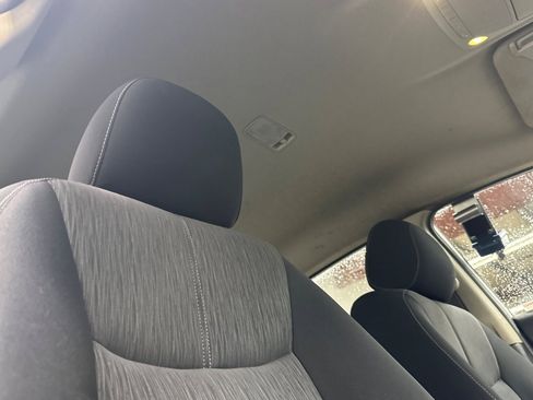 Used 2014 Nissan Sentra SV image 15