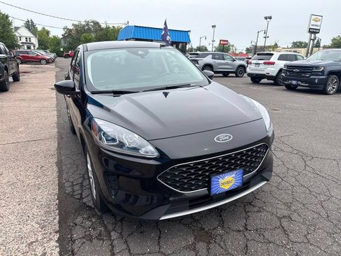 Used 2021 Ford Escape SE w/ Convenience Package AWD/4WD image 4