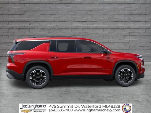 New 2027 Chevrolet Traverse LT w/ Sun and Wheel Package AWD/4WD image 5