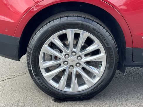 Used 2019 Cadillac XT5 Platinum image 40