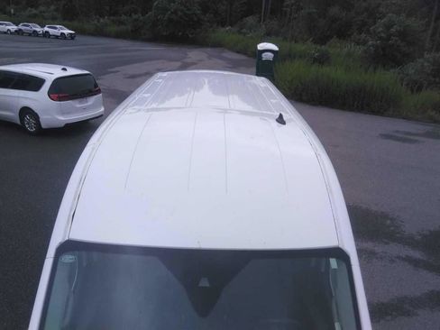 Used 2024 Ford Transit 350 XLT RWD image 10