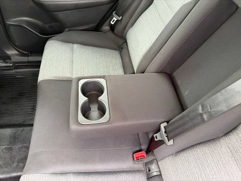 Used 2023 Nissan Rogue SV FWD image 30