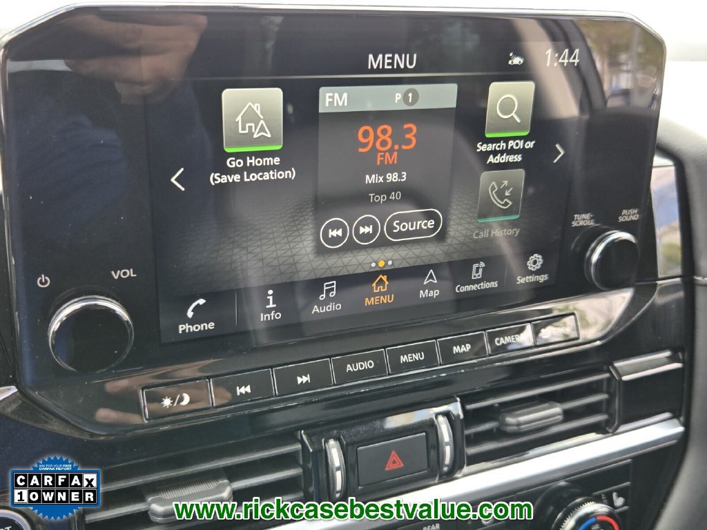 Used 2022 Nissan Pathfinder SL FWD image 21