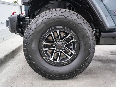 New 2026 Jeep Wrangler Unlimited Rubicon AWD/4WD image 11