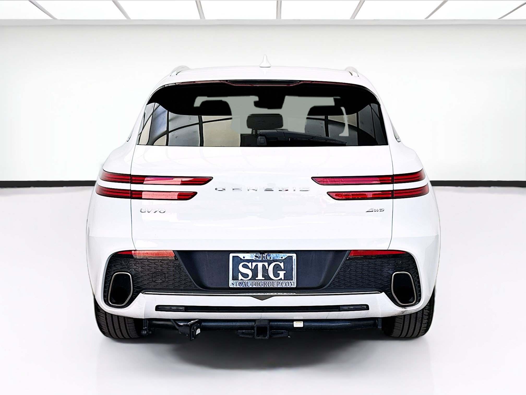 Used 2024 Genesis GV70 2.5T w/ Advanced Package AWD/4WD image 5