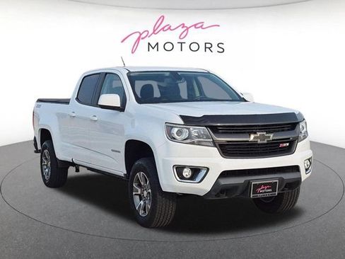 Used 2015 Chevrolet Colorado Z71 AWD/4WD image 3