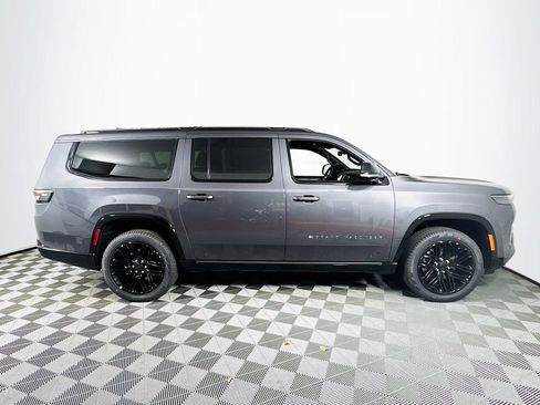 New 2026 Jeep Grand Wagoneer L Limited AWD/4WD image 8