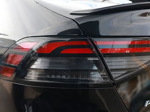 Used 2024 Honda Accord Sport image 27